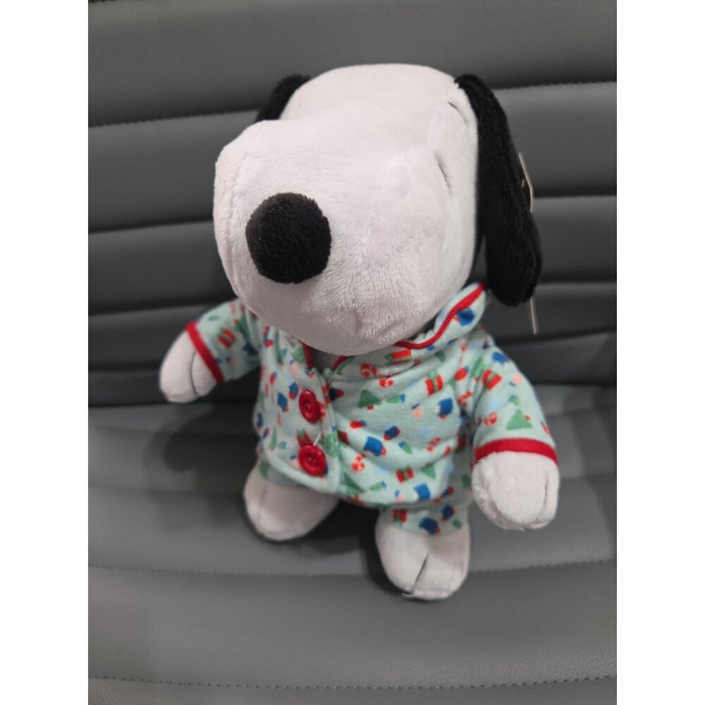 Snoopy CVS Holiday Christmas Pajamas Peanuts & Gang Plush